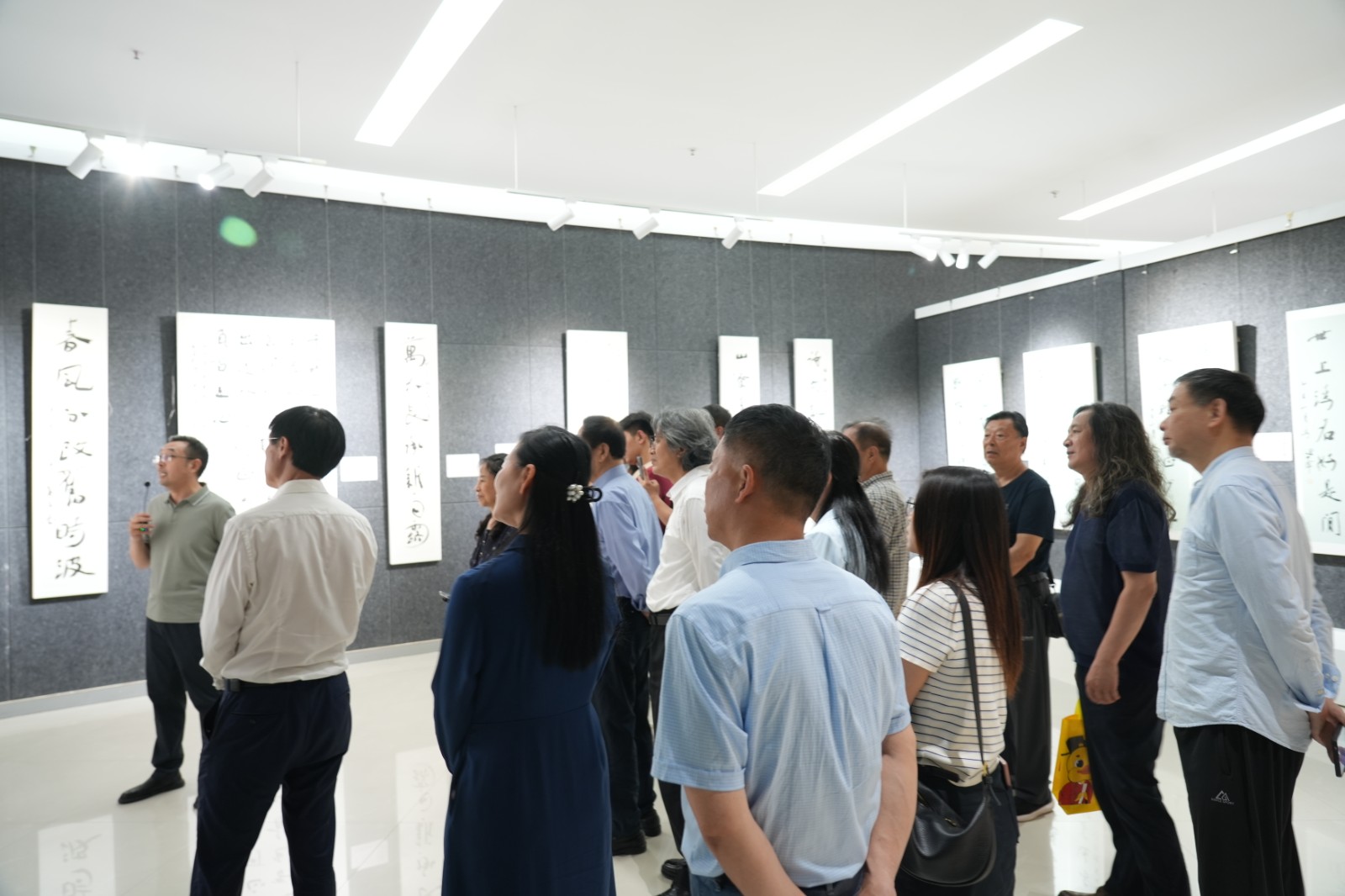 10 展览现场.JPG